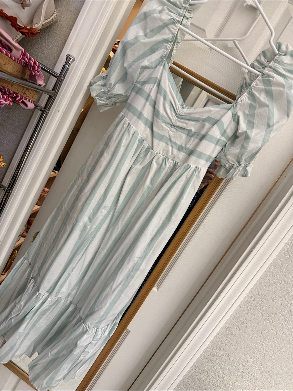 Abercrombie and Fitch Striped Puff Sleeve midi/maxi Dress in Mint & White